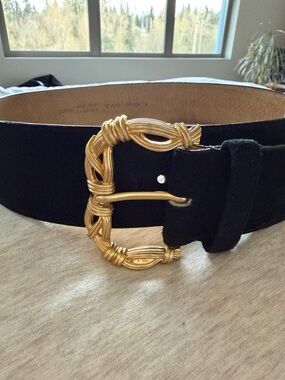 Oroton x Anne Klein Vintage Black Suede Belt with Decorative Gold Buckle
